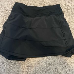 black pace rival lululemon skirt tall length